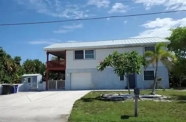 1801 Saint Lucie Court, Fort Pierce, FL 34949