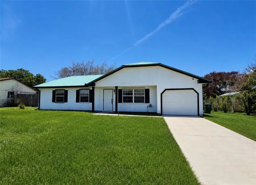1918 SE West Dunbrooke Circle, Port Saint Lucie, FL 34952 - #2