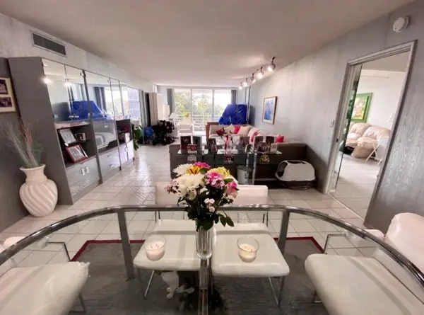 4020 W Palm Aire Drive #410, Pompano Beach, FL 33069