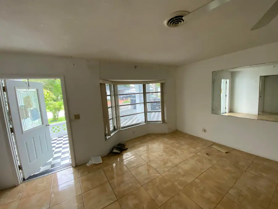 5139 NW 43rd Court, Lauderdale Lakes, FL 33319 - #3