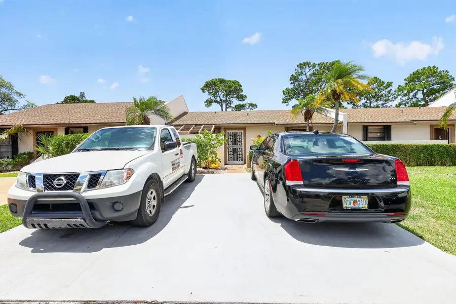 6126 Fairfield Circle, Greenacres, FL 33463 - #2