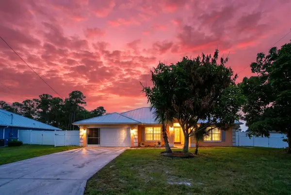 1692 SW Lofgren Avenue, Port St Lucie, FL 34953