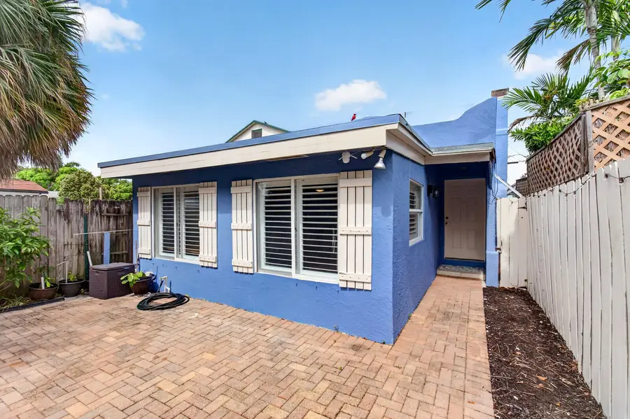 227 N M Street, Lake Worth Beach, FL 33460 - #3