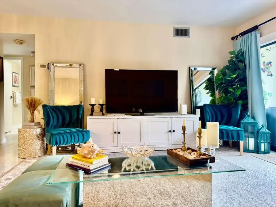 912 SW 9th Street Circle #105, Boca Raton, FL 33486 - #2