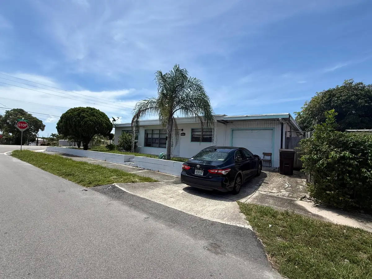 4801 Parker Avenue, West Palm Beach, FL 33405 - #1