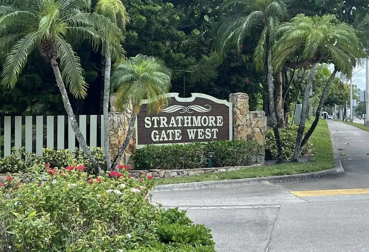 325 Pennington Court, Royal Palm Beach, FL 33411 - #1