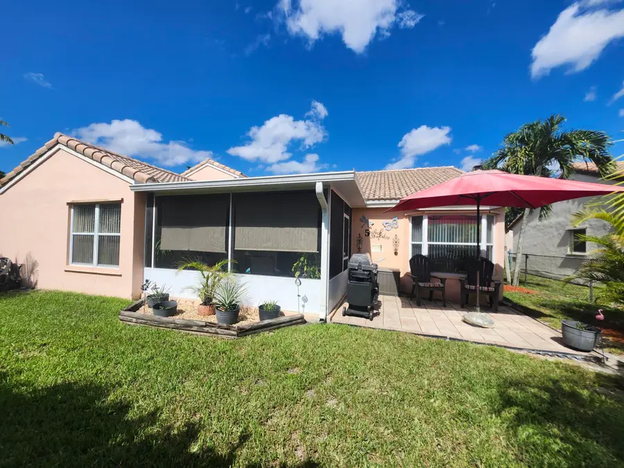 120 NW 189th Avenue Nw, Pembroke Pines, FL 33029 - #3