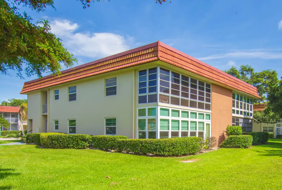 16 Vista Palm Lane #106, Vero Beach, FL 32962 - #1