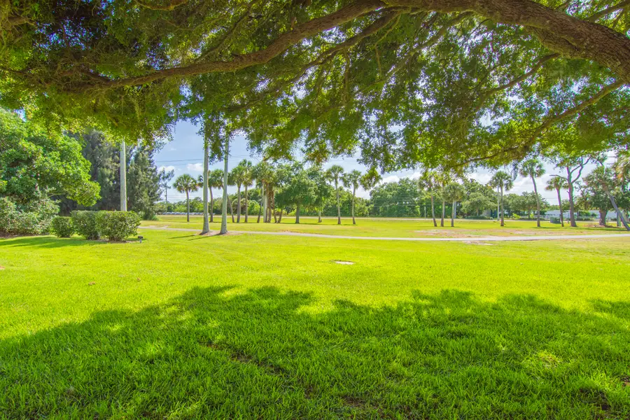 16 Vista Palm Lane #106, Vero Beach, FL 32962 - #2