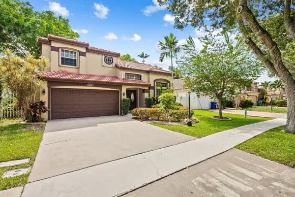 2712 Cayenne Avenue, Cooper City, FL 33026