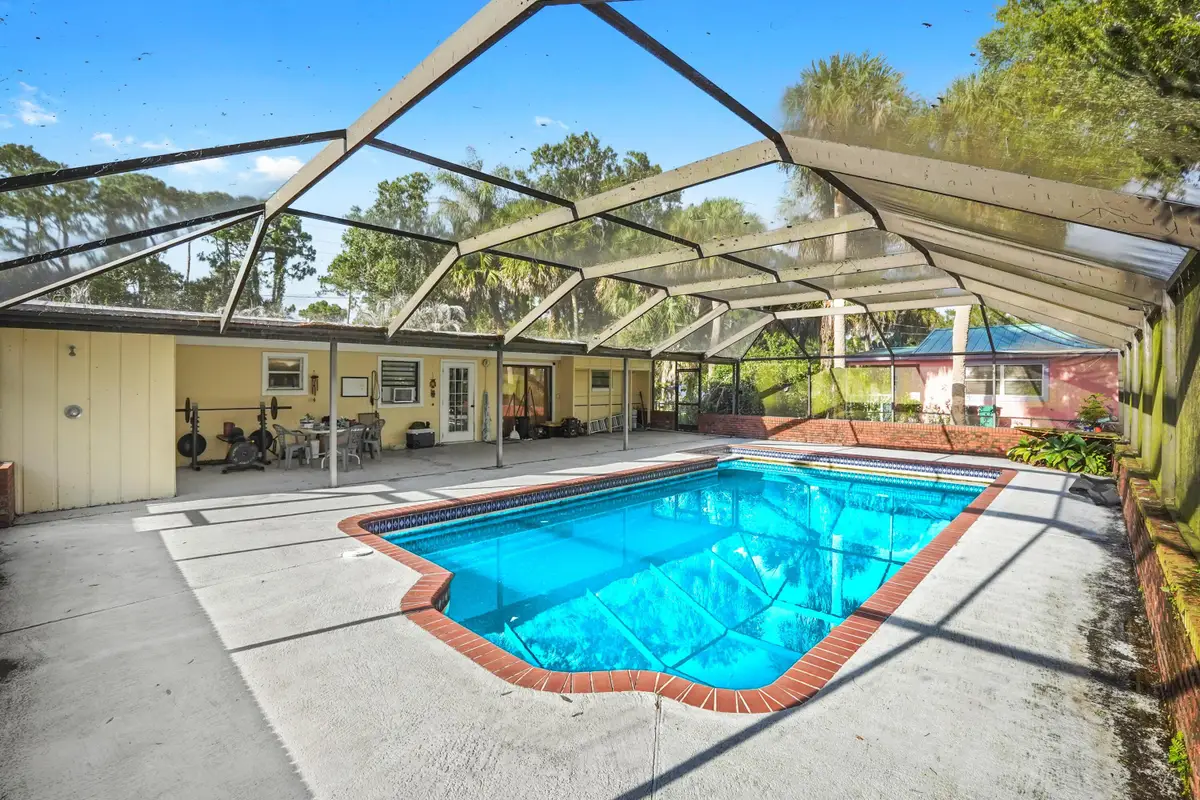 203 E Easy Street, Fort Pierce, FL 34982 - #1