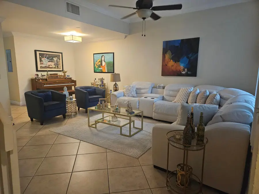 3829 Schoolhouse Rd Road E #3, Fort Myers, FL 33916 - #3