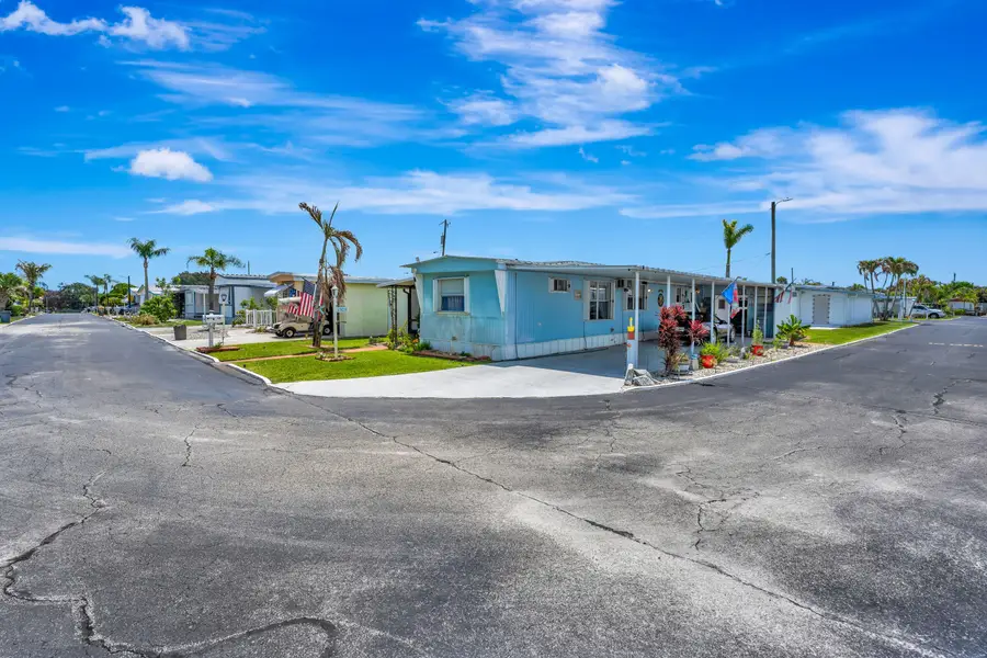 10885 SE Federal Hwy 67 Highway, Hobe Sound, FL 33455 - #3