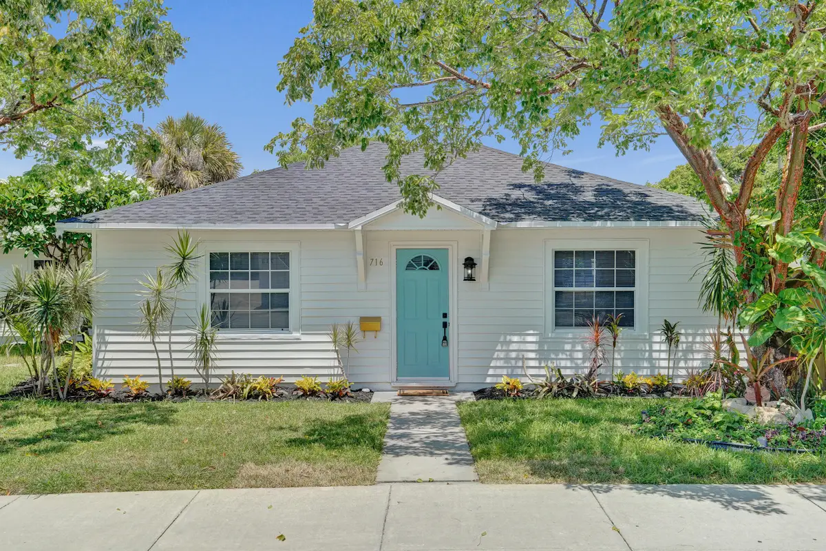 716 S Pine Street, Lake Worth Beach, FL 33460 - #1