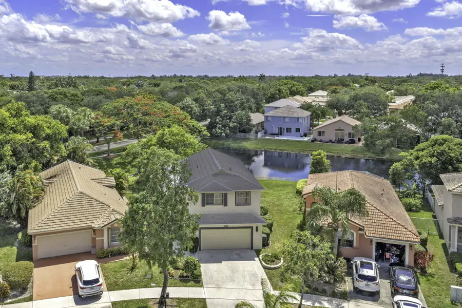 6511 Pelican Terrace, Coconut Creek, FL 33073 - #2