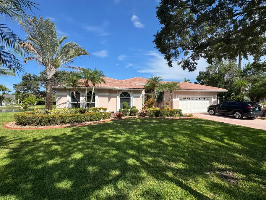 1501 NW 180th Way, Pembroke Pines, FL 33029 - #2