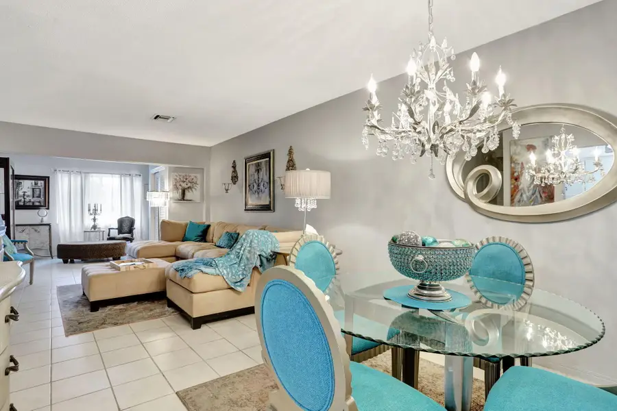 2131 NE 42nd Court #210e, Lighthouse Point, FL 33064 - #3
