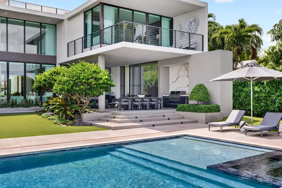 1529 Middle River Drive, Fort Lauderdale, FL 33304 - #2