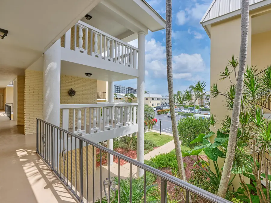 12 Colonial Club Drive #202, Boynton Beach, FL 33435 - #2