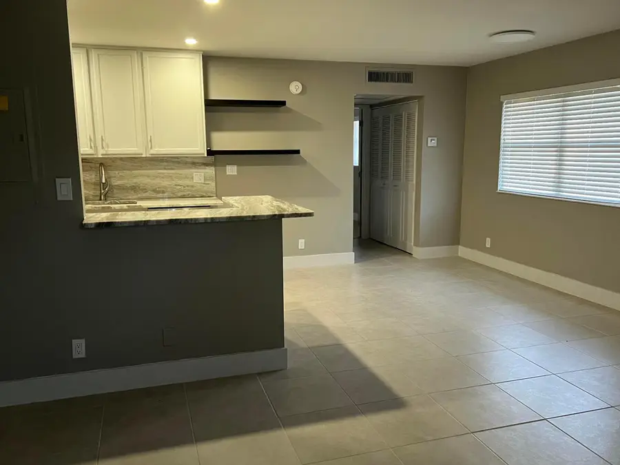 267 Flanders F, Delray Beach, FL 33484 - #3