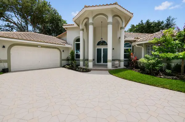 7008 NW 66th Terrace, Parkland, FL 33067
