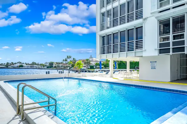 850 NE Spanish River Boulevard #33, Boca Raton, FL 33431