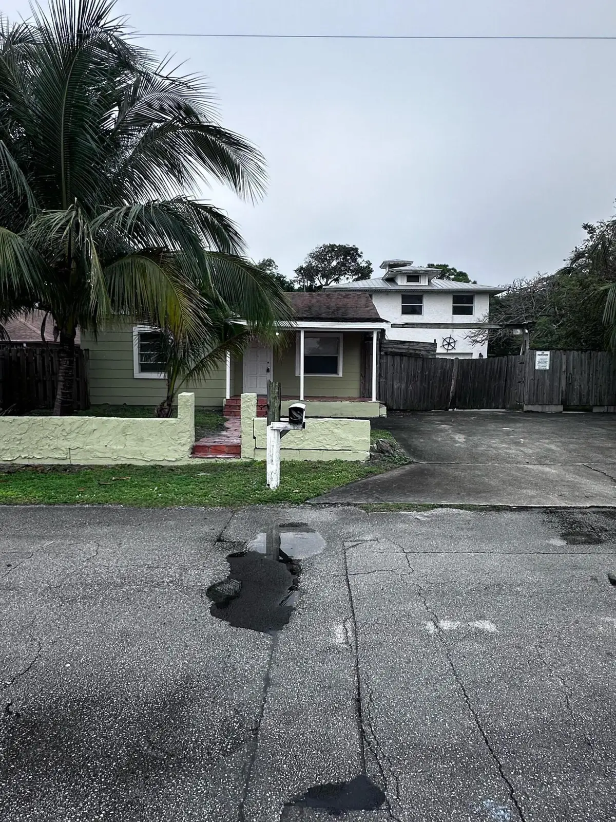 130 NE 4th Avenue, Boynton Beach, FL 33435 - #1