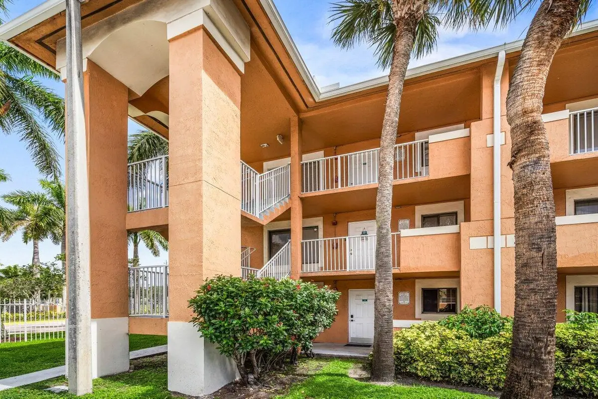 6900 SW 39th Street #101j, Davie, FL 33314 - #1