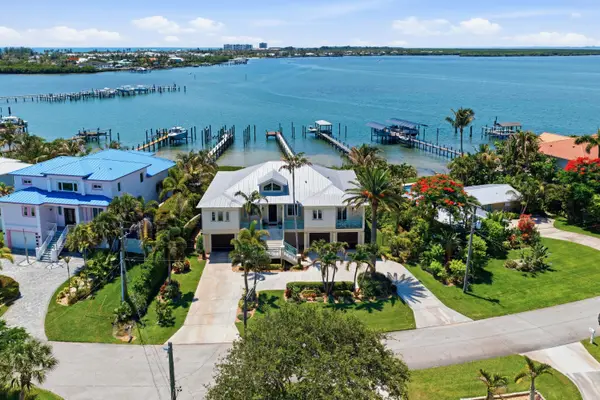 1651 Thumb Point Drive, Fort Pierce, FL 34949