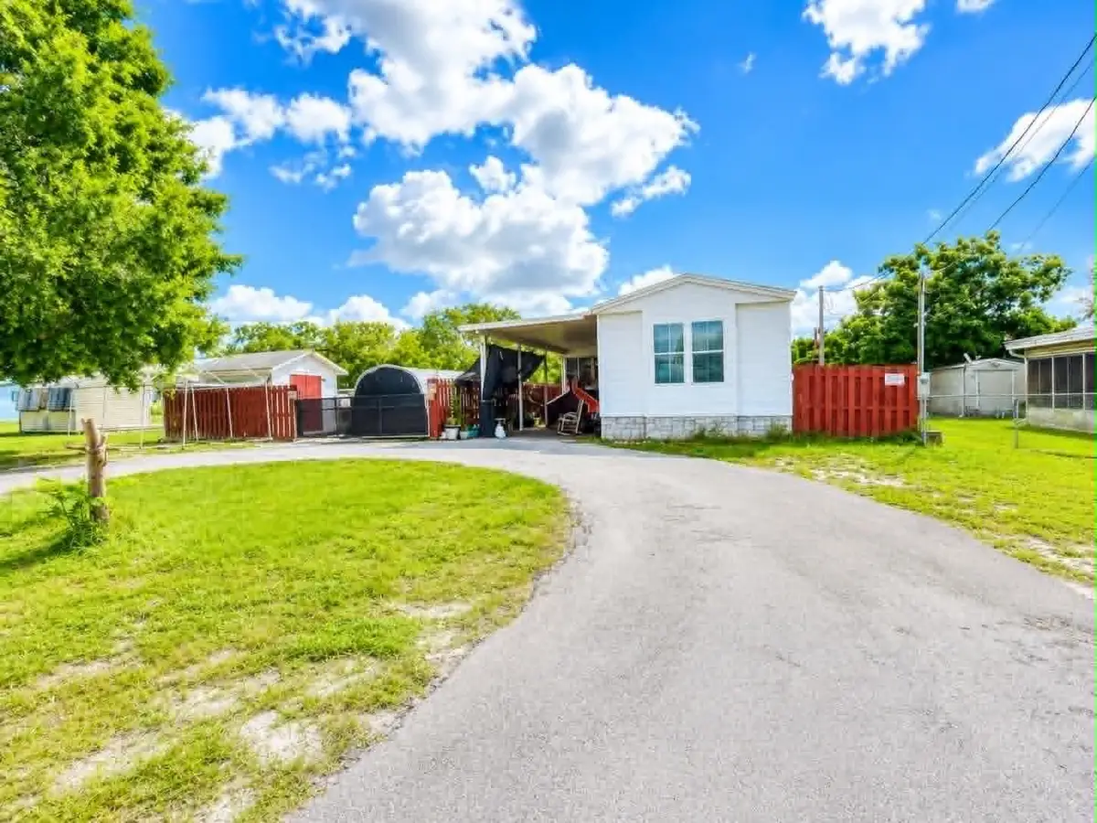 2908 SE 37th Avenue, Okeechobee, FL 34974 - #1
