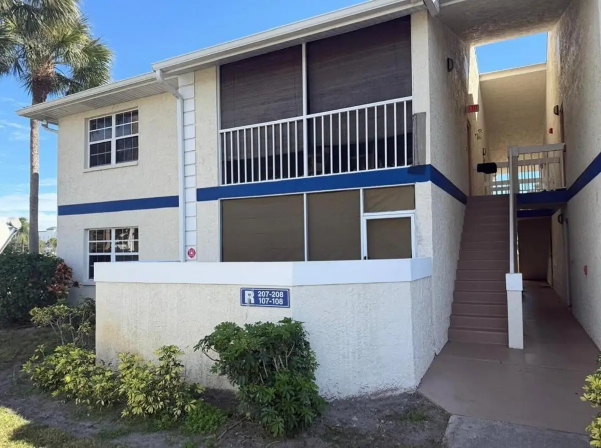 1531 SE Royal Green Circle #Unit 207, Port Saint Lucie, FL 34952 - #1