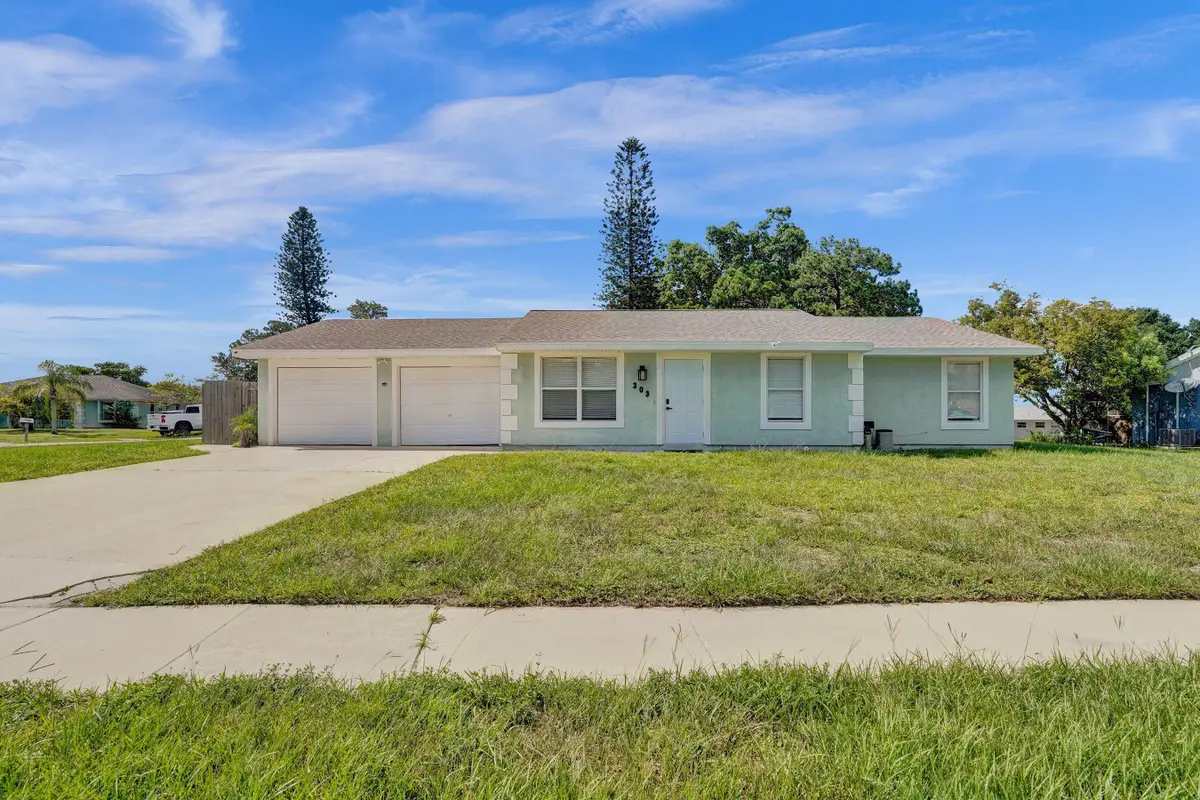 303 NE Solida Circle, Port Saint Lucie, FL 34983 - #1