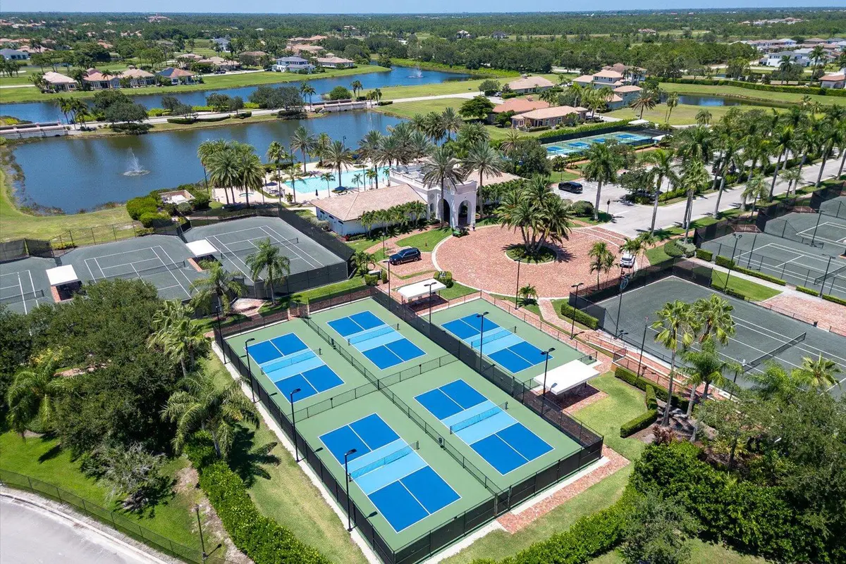 121 SE Rio Casarano, Port Saint Lucie, FL 34984 - #1