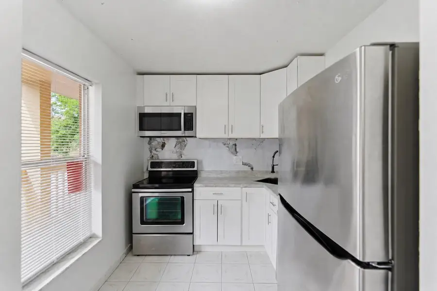 6020 NW 64th Avenue #208, Tamarac, FL 33319 - #2