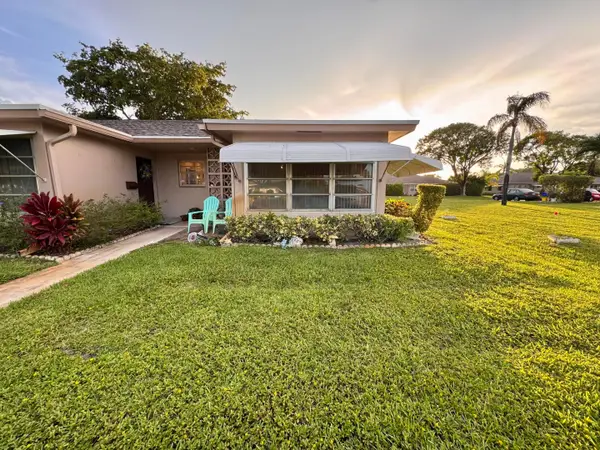 1252 Club Drive W #D, Delray Beach, FL 33445