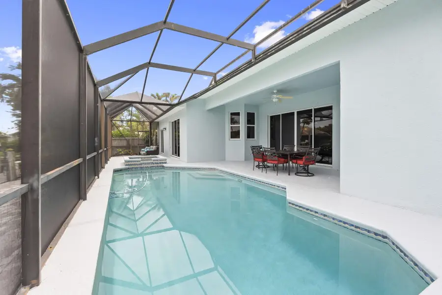 117 Queen Elizabeth Court, Hutchinson Island, FL 34949 - #2