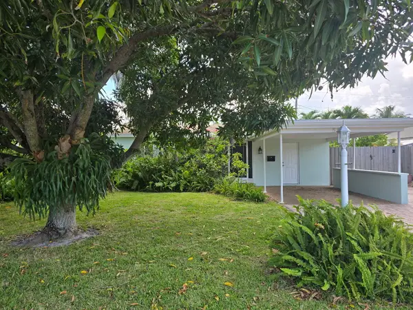 5631 NE 5th Terrace, Oakland Park, FL 33334