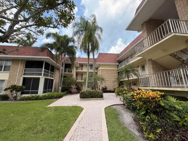5570 Tamberlane Circle #229, Palm Beach Gardens, FL 33418
