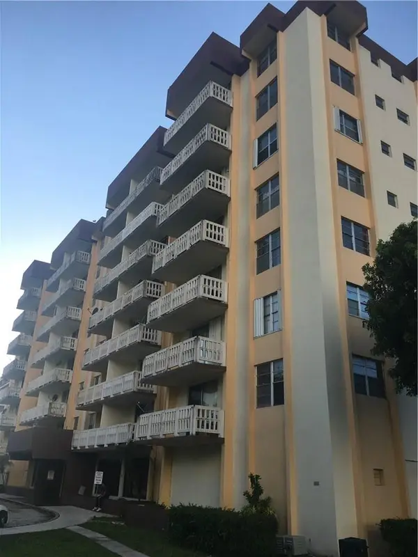 15600 NW 7th Avenue #421, Miami, FL 33169