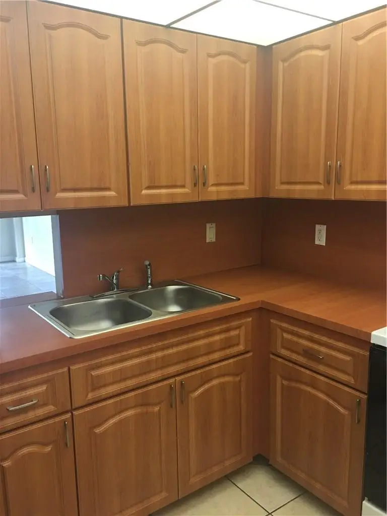 15600 NW 7th Avenue #421, Miami, FL 33169 - #3