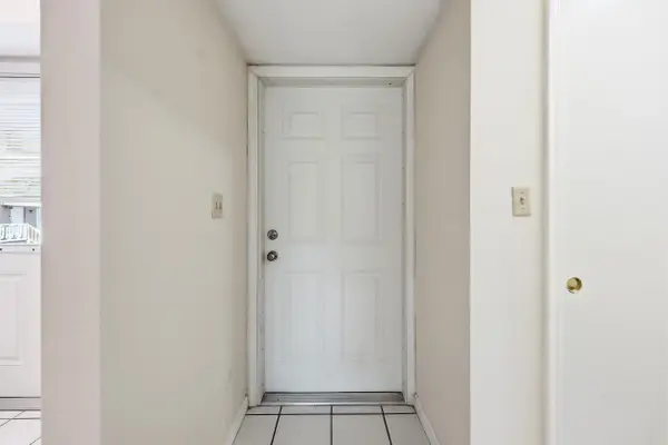 3300 NE 10th Terrace #40, Pompano Beach, FL 33064