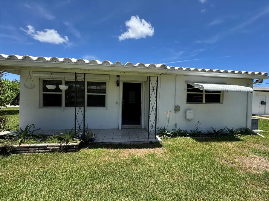 925 N 32nd Avenue, Hollywood, FL 33021 - #2