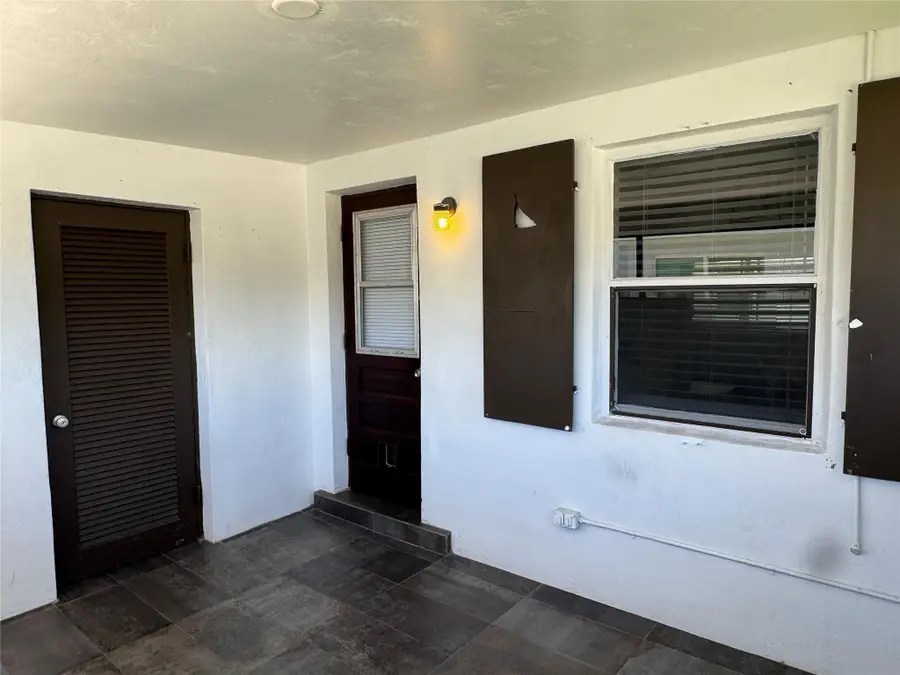 925 N 32nd Avenue, Hollywood, FL 33021 - #3