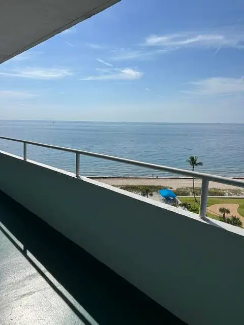 4050 N Ocean Drive #1006, Lauderdale By The Sea, FL 33308