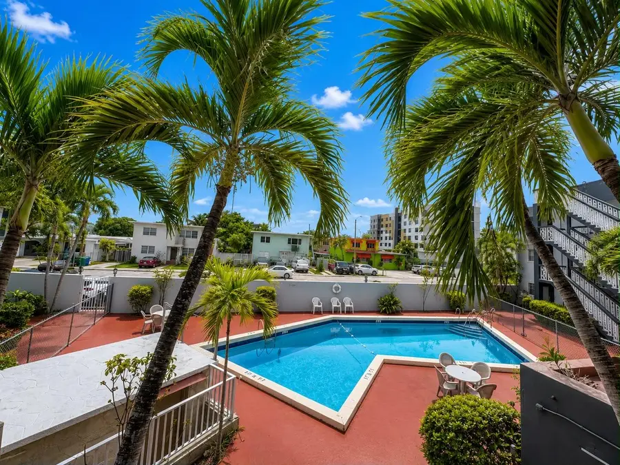 11 SW 52nd Avenue #Apt 7b, Miami, FL 33134 - #2
