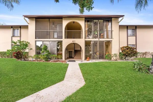 421 Pine Glen Lane #A2, Greenacres, FL 33463