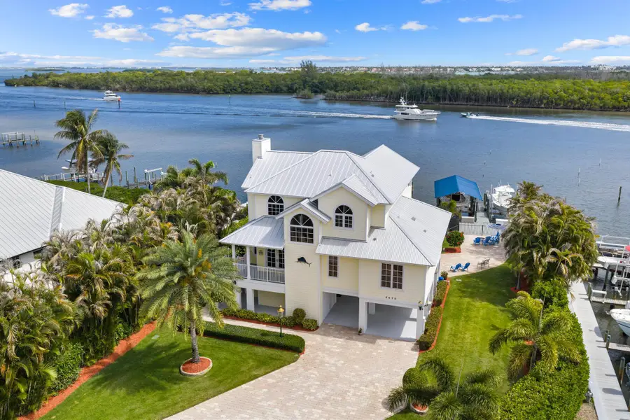 5675 SE Orange Street, Stuart, FL 34997 - #3