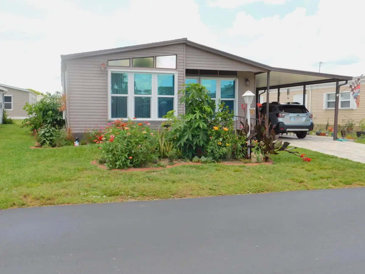 527 Tropical Isles Circle #F-30, Fort Pierce, FL 34982 - #1