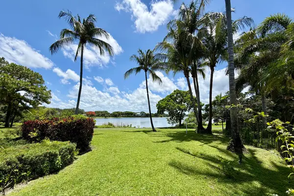 6001 Le Lac Road, Boca Raton, FL 33496