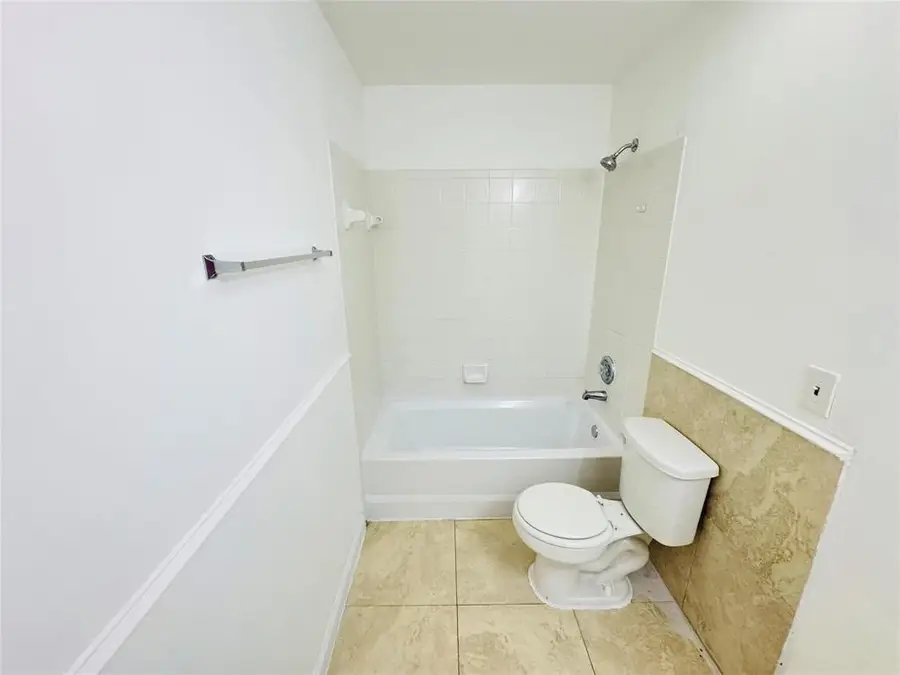 1068 N Benoist Farms Road #302, West Palm Beach, FL 33411 - #3
